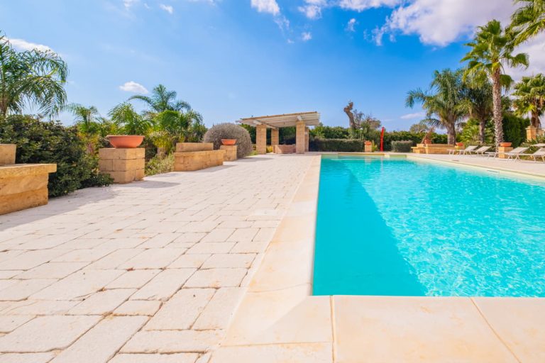 Villa Salux Torre san Giovanni - Villa con piscina privata (47)