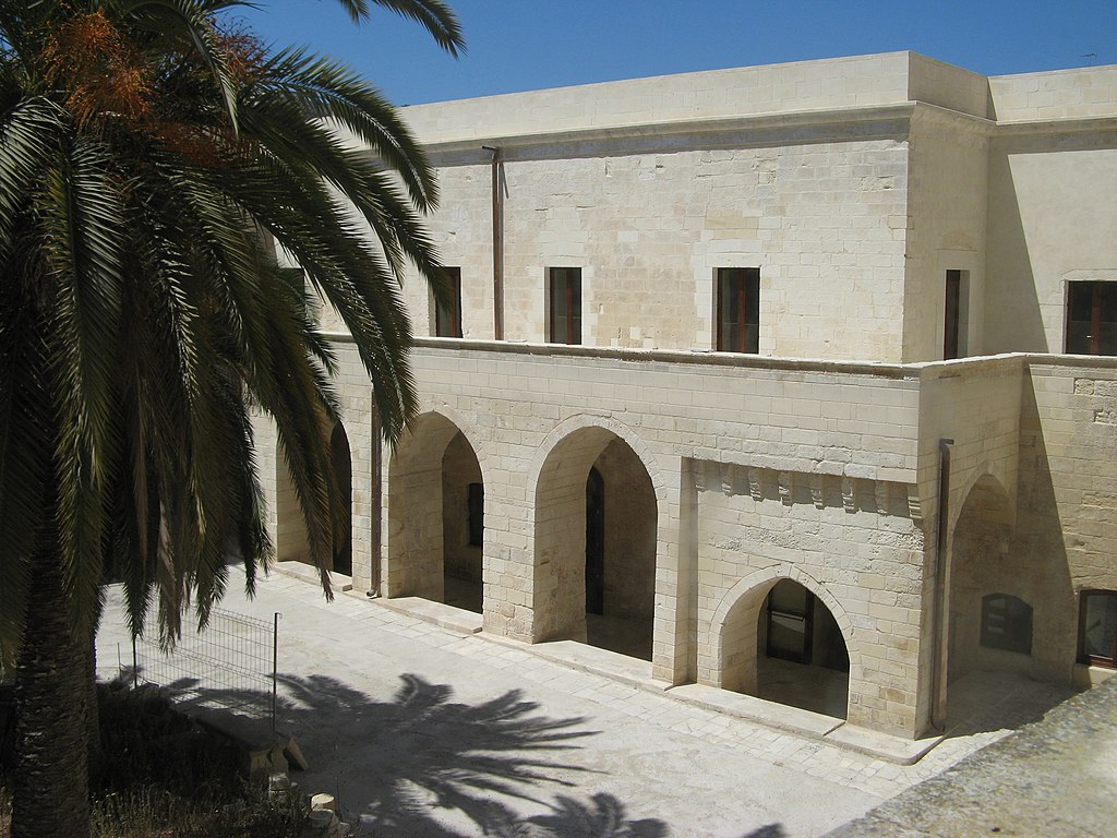 Castello Carlo V Lecce: guida completa 2026 4 Interno_Castello_Carlo_V- terrasque