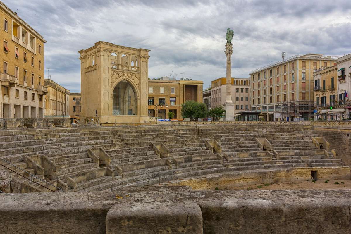 Historic Center of Lecce 5 centro storico lecce anfiteatro