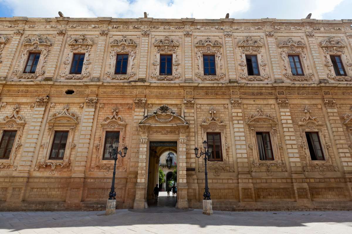 Porta Napoli Lecce 7 palazzo dei celestini