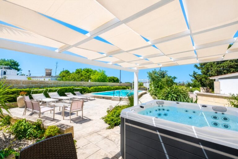 Villa Sarena Santa Maria di Leuca - villa con piscina e jacuzzi privata (10)