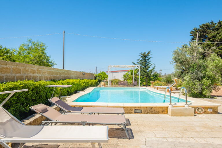 Villa Sarena Santa Maria di Leuca - villa con piscina e jacuzzi privata (4)