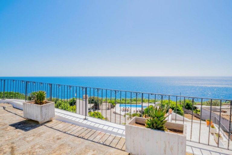 Villa Torre del Sasso - Tricase Porto - Villa esclusiva con piscina privata vista mare