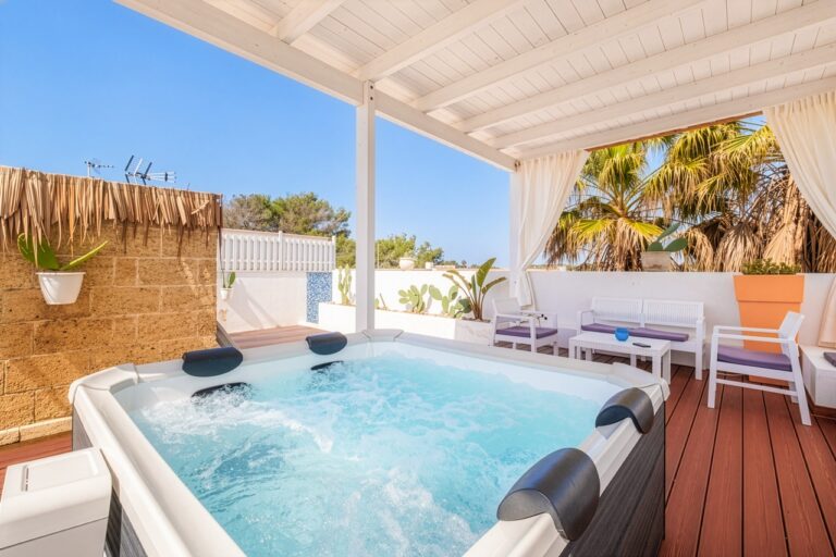 villa ferilù torre san giovanni villa con piscina privata (27)
