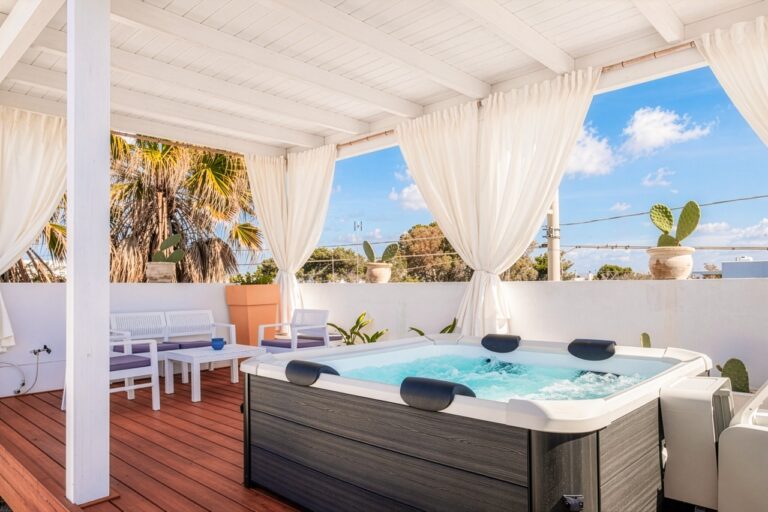 villa ferilù torre san giovanni villa con piscina privata (28)