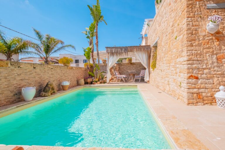 villa ferilù torre san giovanni villa con piscina privata (37)