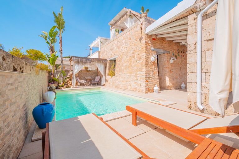 villa ferilù torre san giovanni villa con piscina privata (38)