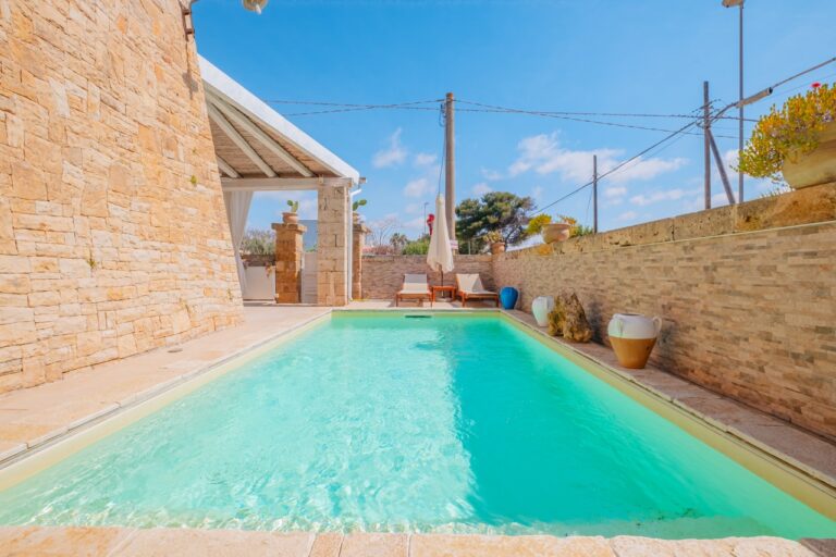 villa ferilù torre san giovanni villa con piscina privata (4)